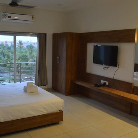 Hotel Revive Veraval المظهر الخارجي الصورة