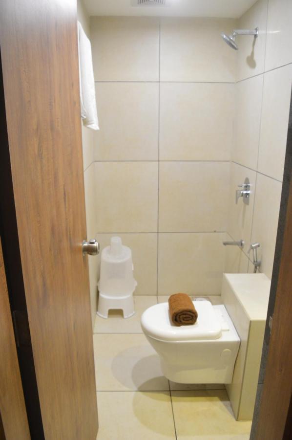 Hotel Revive Veraval المظهر الخارجي الصورة