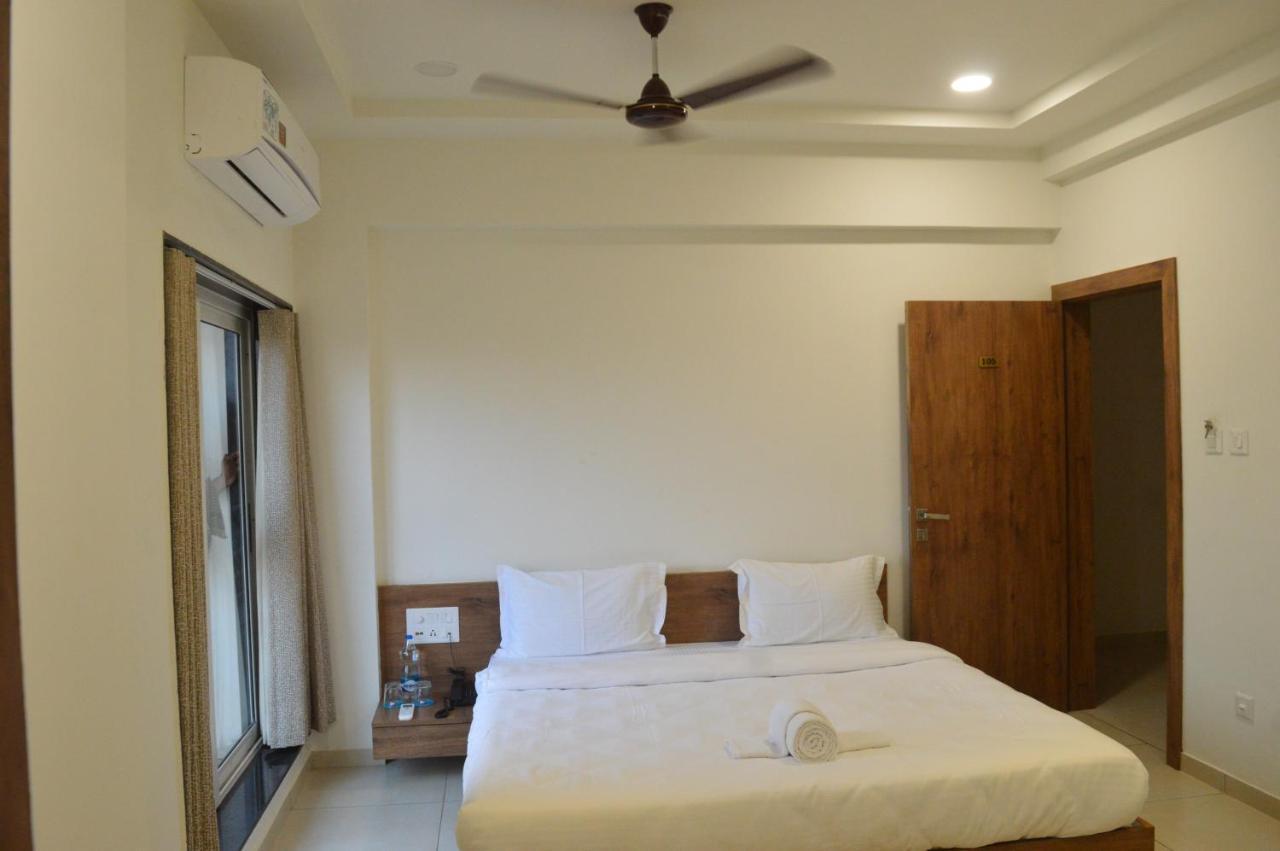 Hotel Revive Veraval المظهر الخارجي الصورة