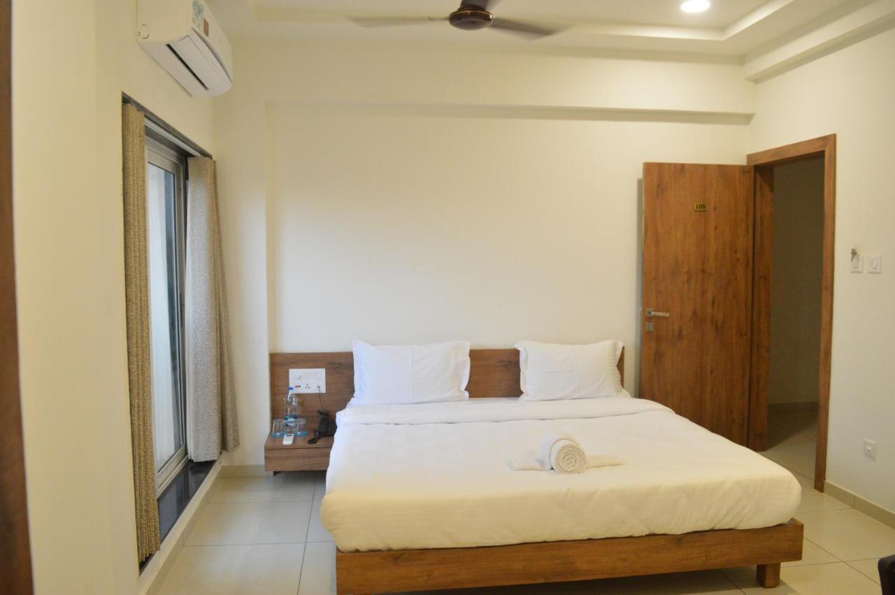 Hotel Revive Veraval المظهر الخارجي الصورة