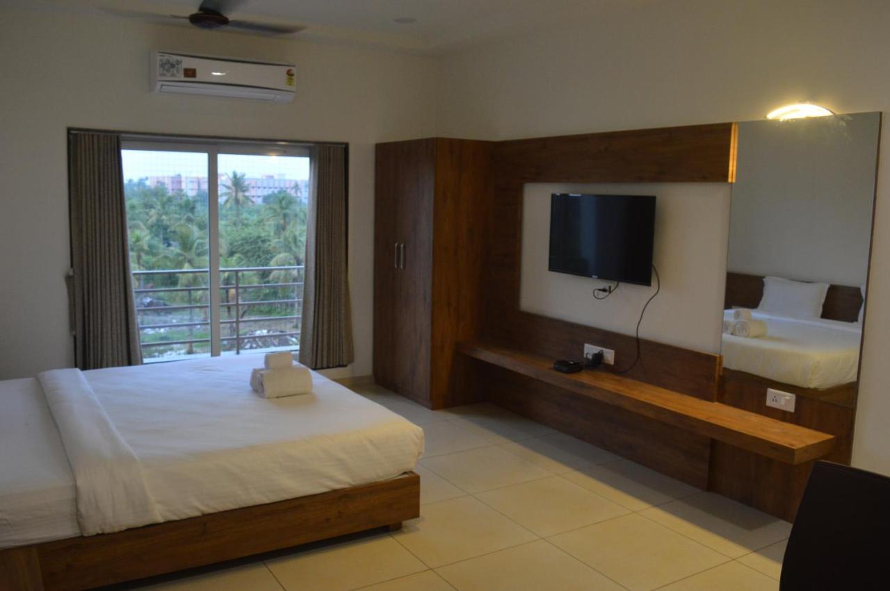 Hotel Revive Veraval المظهر الخارجي الصورة